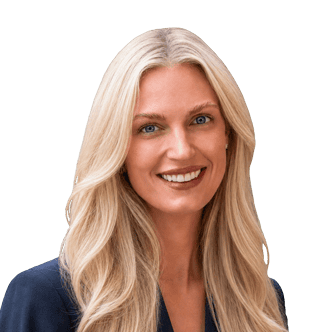 Ellie Stuckel Headshot Photo