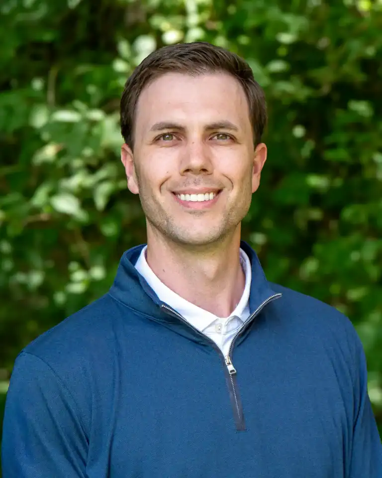 A photo of Derringer Huff.